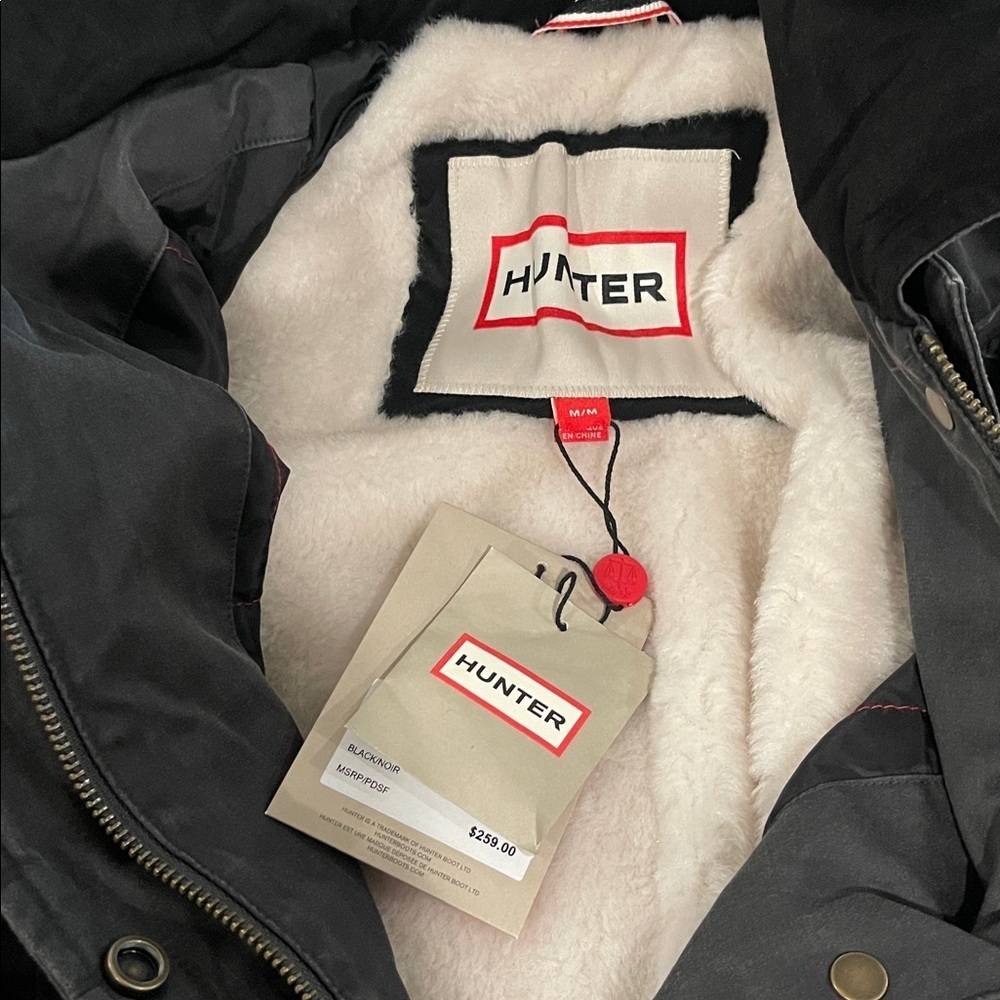 NWT HUNTER long winter hooded coat Ellie Waxed Like Padded Parka Black M - Picture 17 of 17